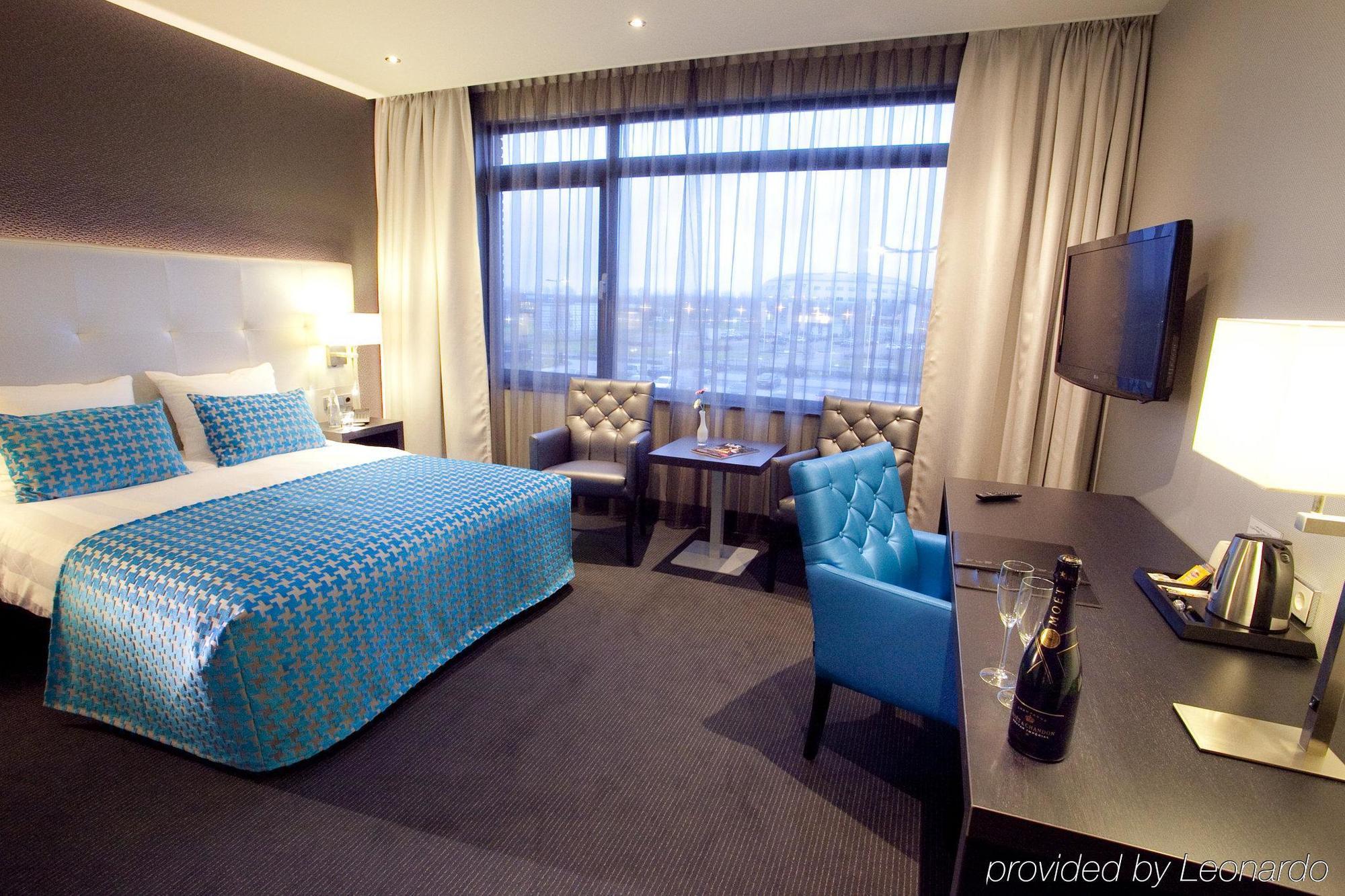 Van Der Valk Hotel 알메르 외부 사진