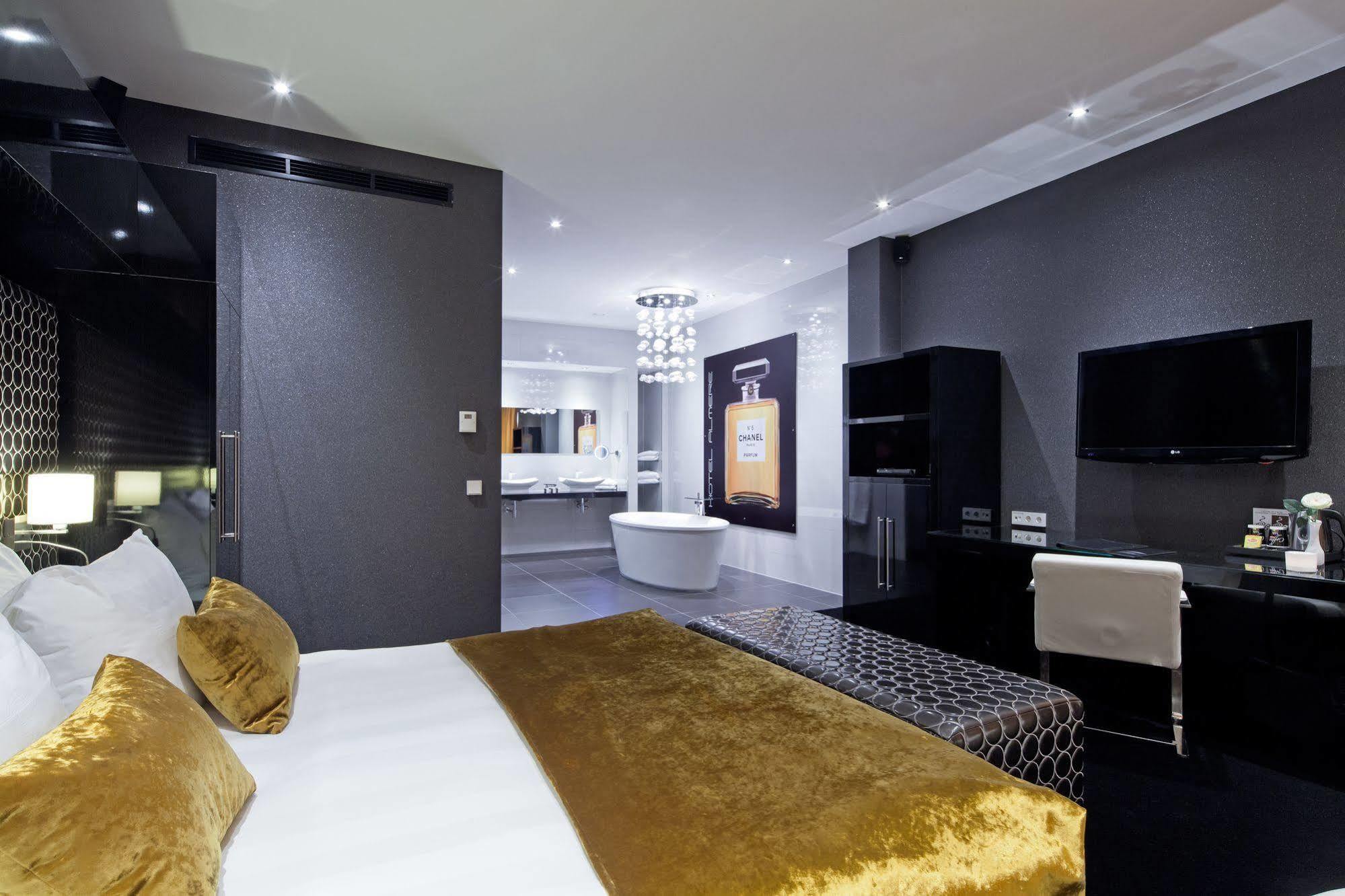Van Der Valk Hotel 알메르 외부 사진